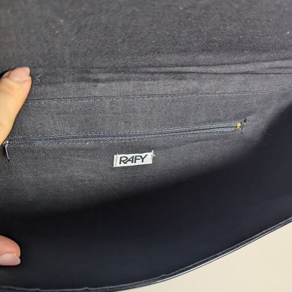 Vintage Envelope clutch Patent leather Extra large 80s shoulder bag - Picture 6 of 8